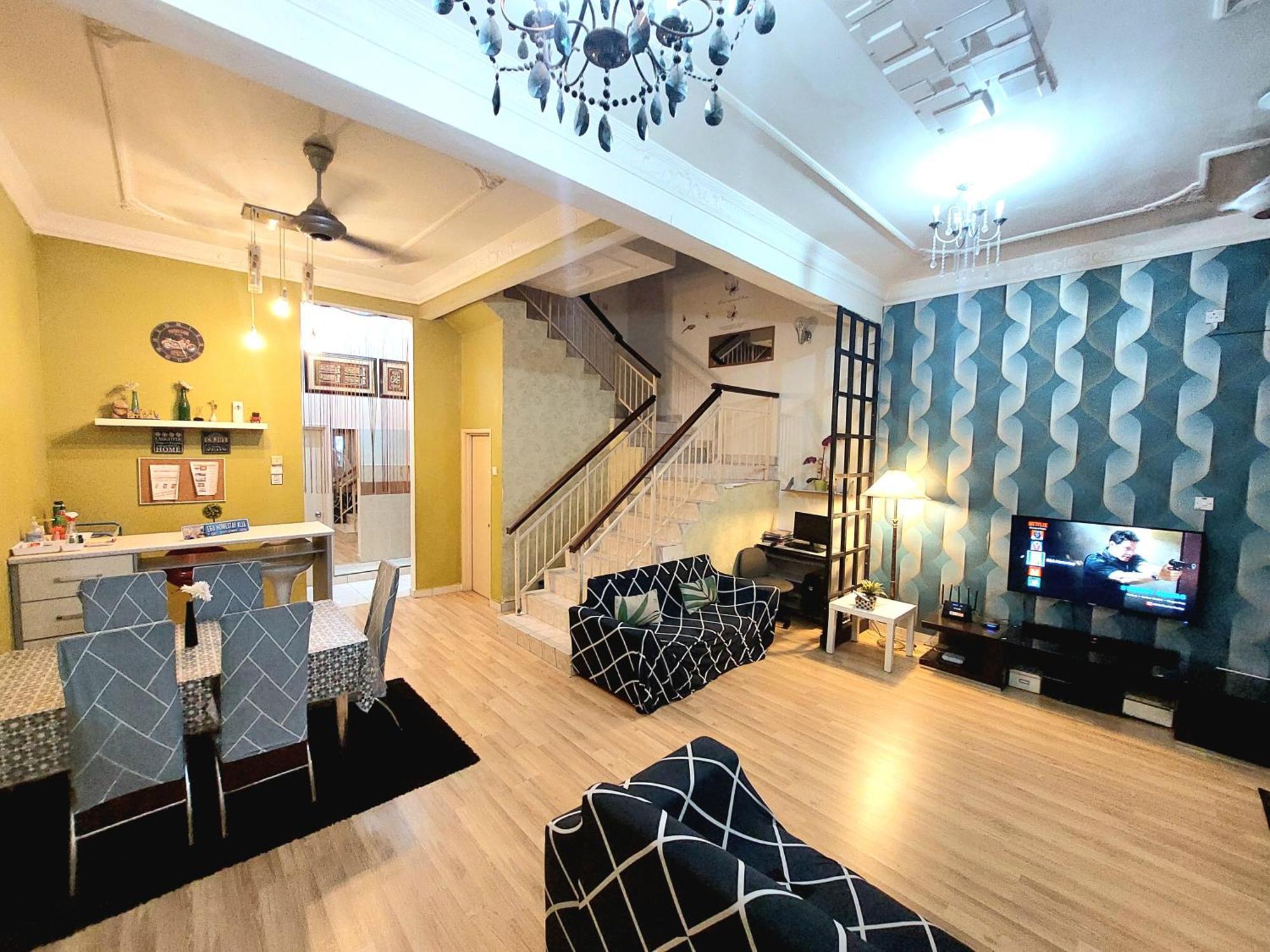 E&A Homestay Klia/ Sepang/ Nilai Buitenkant foto