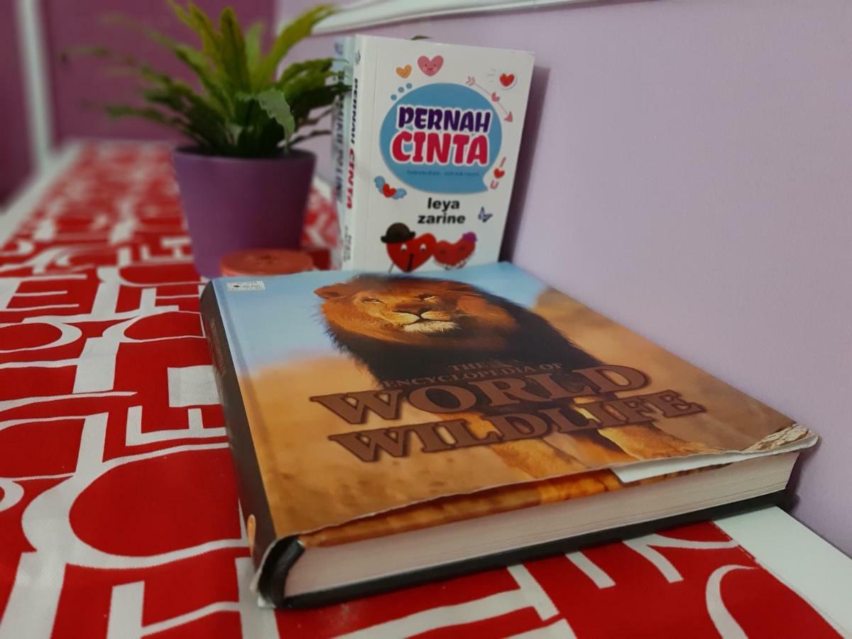 E&A Homestay Klia/ Sepang/ Nilai Buitenkant foto